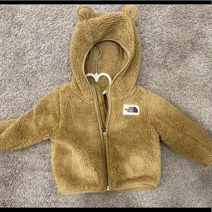 The North Face Infant/Baby Campshire Teddy Bear Jacket 6-12 Months, Khaki